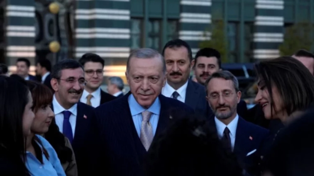 Cumhurbaşkanı Erdoğan'dan öğretmenlere atama müjdesi