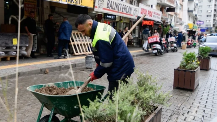 Bornova pazaryerine trafik düzenlemesi