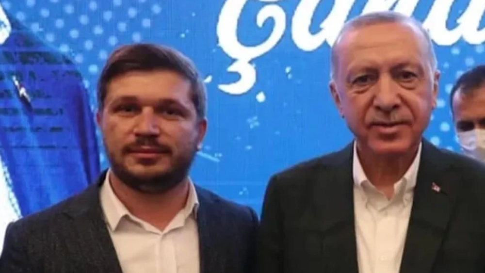 Uysal'a AK Parti'de görev!