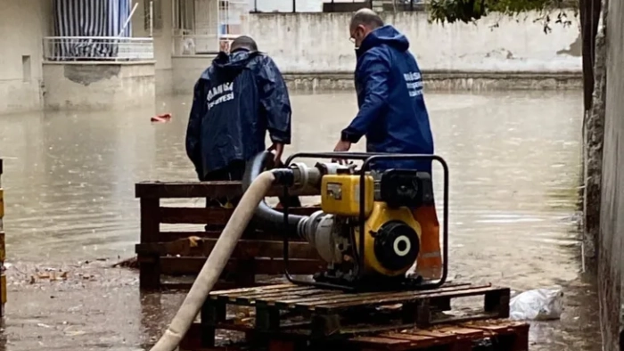 Manisa’da Fırtına ve Yağış