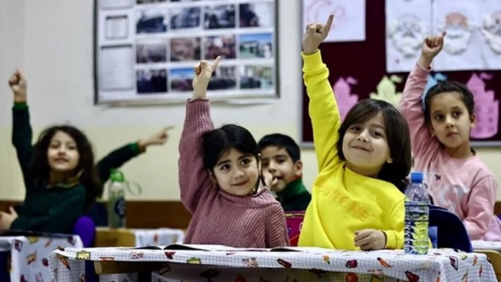 MEB müfredatı erişime açtı