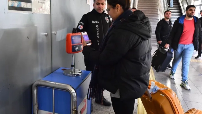 Toplu Ulaşımda 'Dijital İzmirim Kart' Kolaylığı